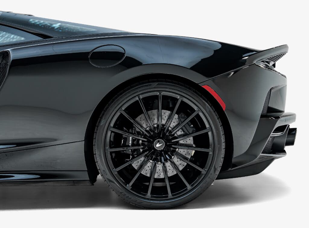 2023 McLaren GT RWD photo 9
