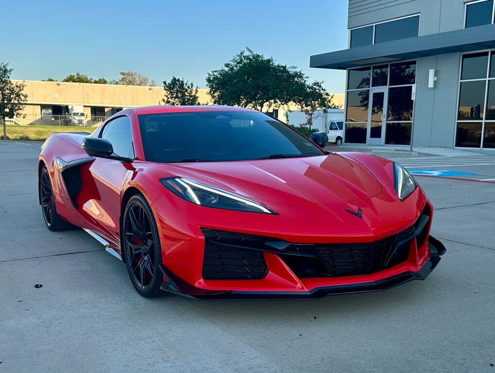 2024 Chevrolet Corvette Z06 2LZ Coupe RWD photo 5