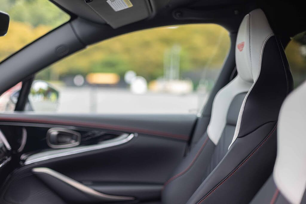 2026 Aston Martin DBX S AWD photo 18 of 24