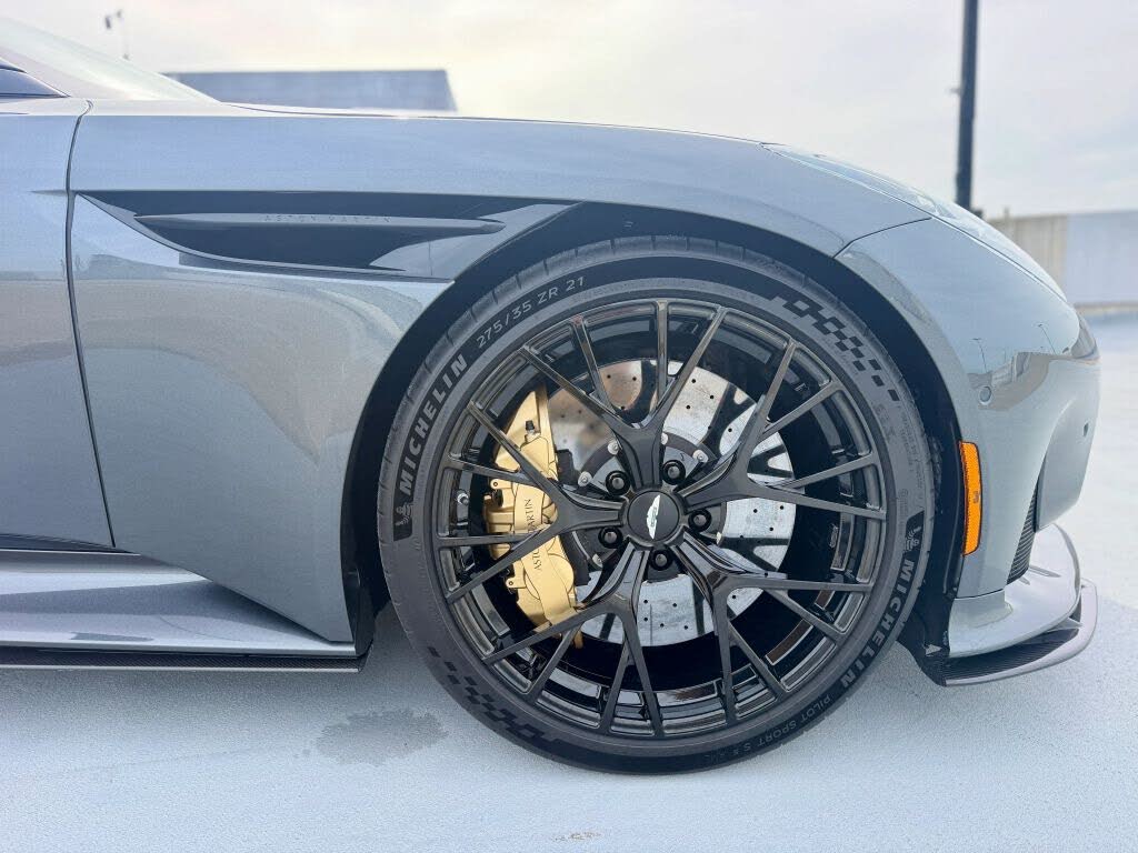 2024 Aston Martin DB12 V8 Coupe RWD photo 23 of 24