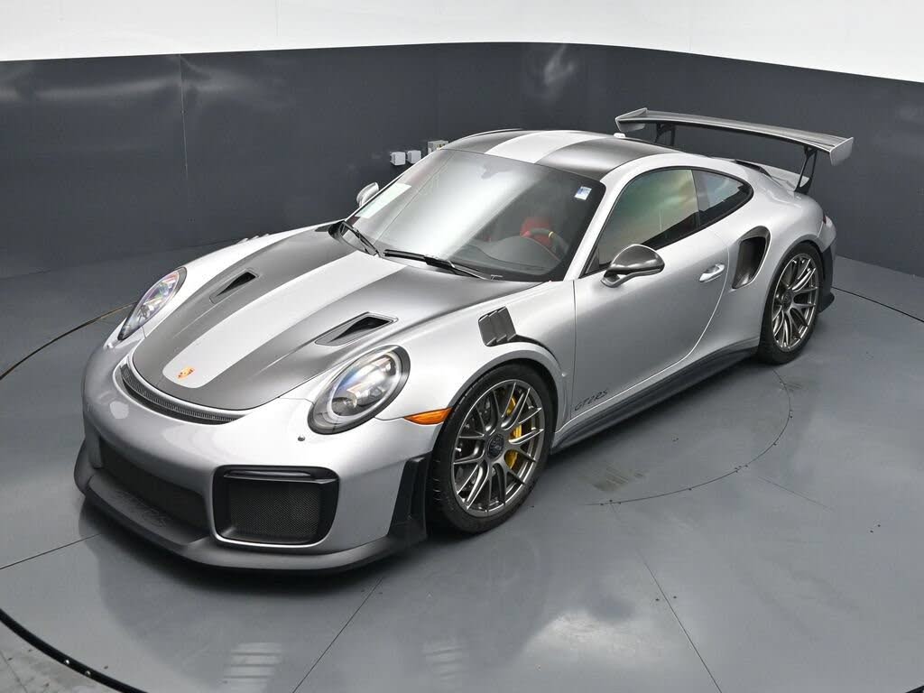 2018 Porsche 911 GT2 RS Coupe RWD photo 13 of 24