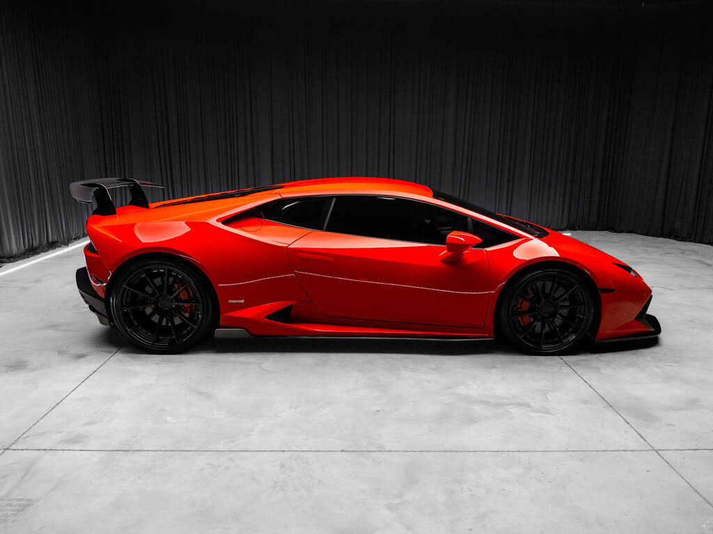 2015 Lamborghini Huracan LP 610-4 photo 15 of 24
