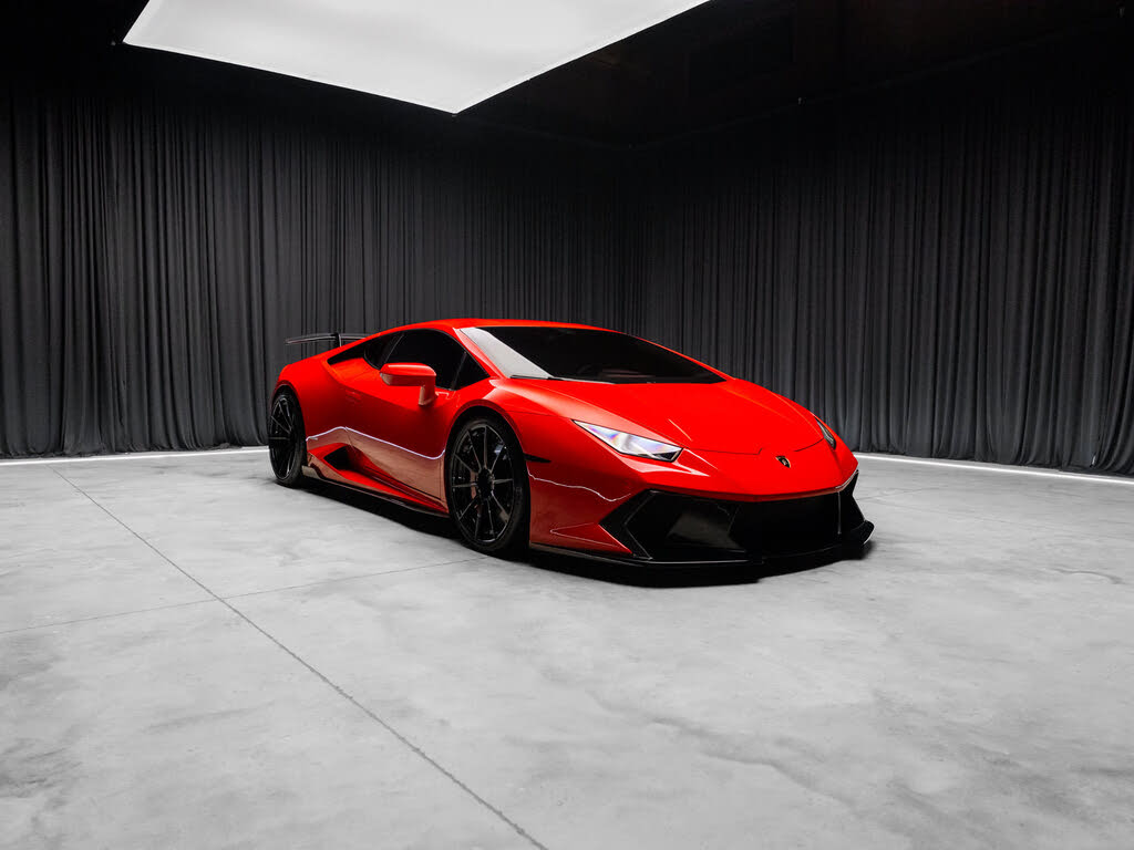 2015 Lamborghini Huracan LP 610-4 photo 17 of 24
