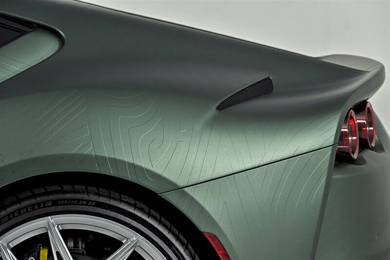 2020 Ferrari 812 Superfast RWD photo 15 of 24
