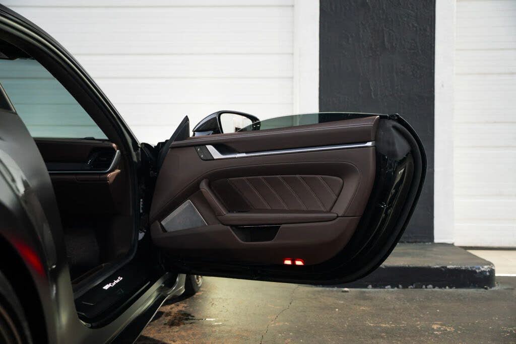 2024 Porsche 911 Turbo Coupe AWD photo 19 of 21