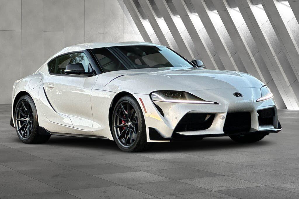 2026 Toyota Supra 3.0 Premium RWD photo 11 of 24
