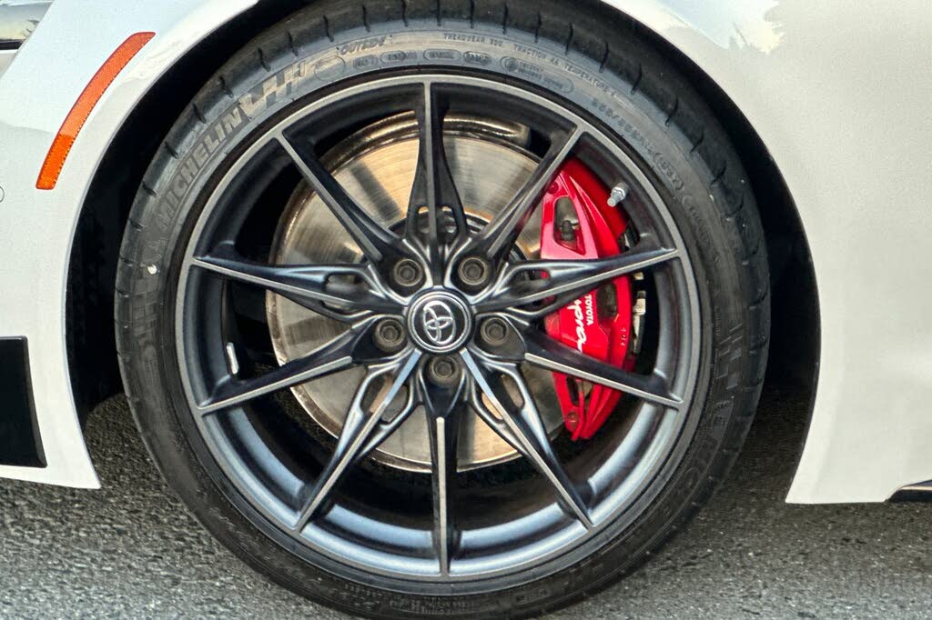 2026 Toyota Supra 3.0 Premium RWD photo 13 of 24