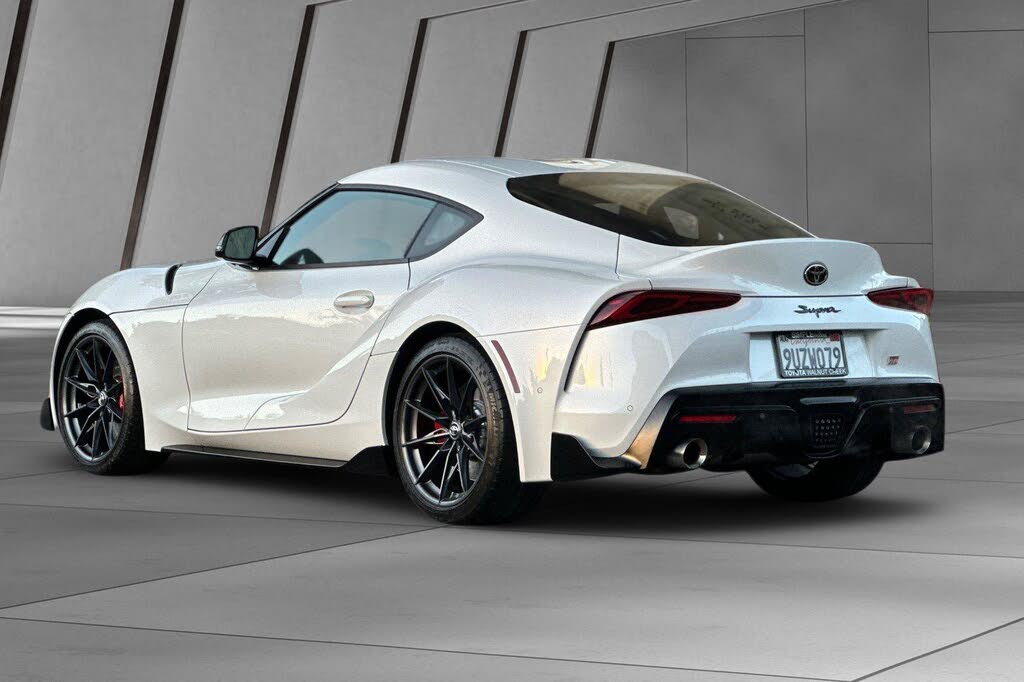 2026 Toyota Supra 3.0 Premium RWD photo 7 of 24