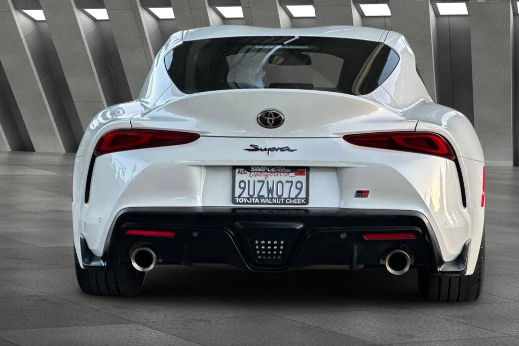2026 Toyota Supra 3.0 Premium RWD photo 8 of 24