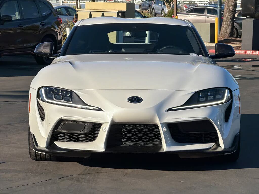 2022 Toyota Supra 3.0 Premium RWD photo 8 of 24