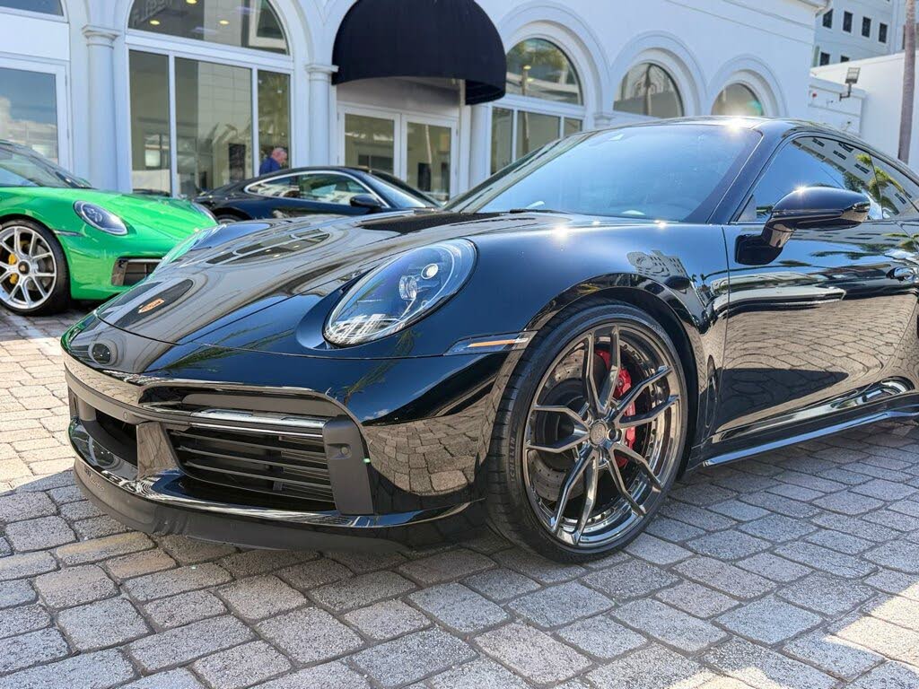 2024 Porsche 911 Turbo Coupe AWD photo 2 of 24