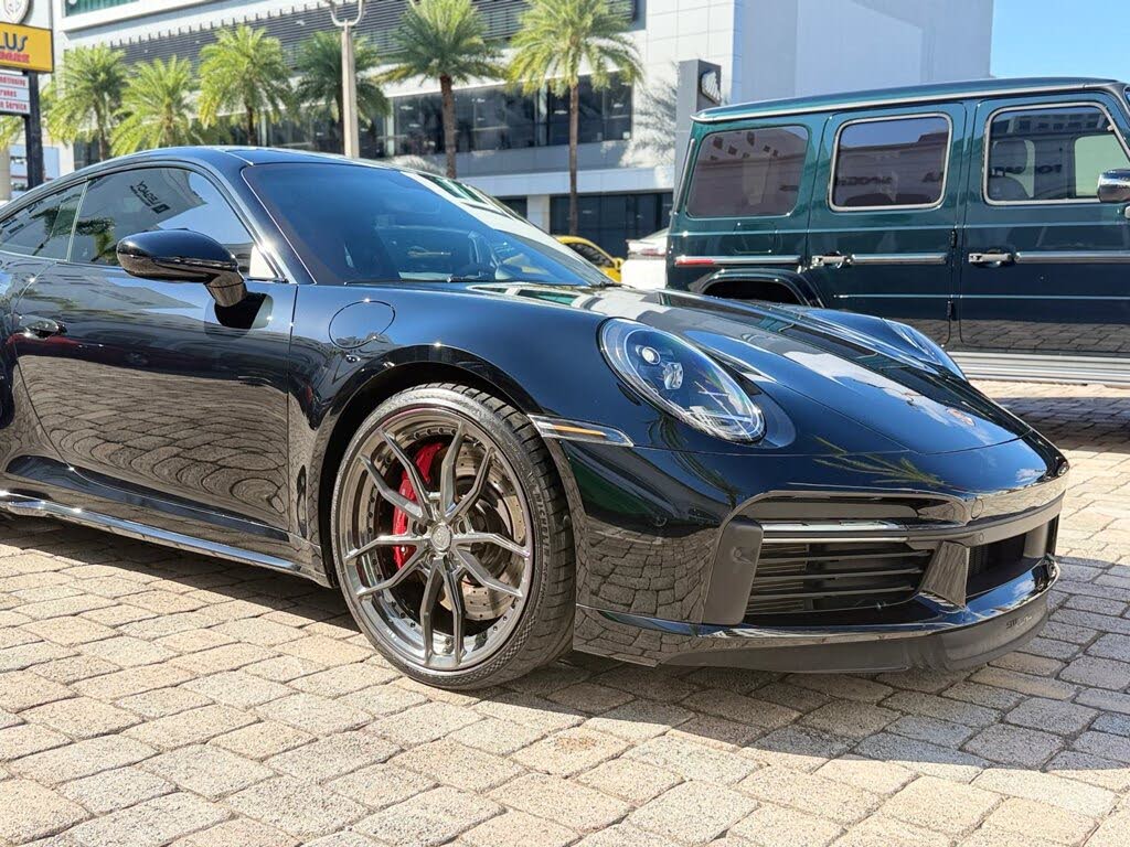 2024 Porsche 911 Turbo Coupe AWD photo 7 of 24