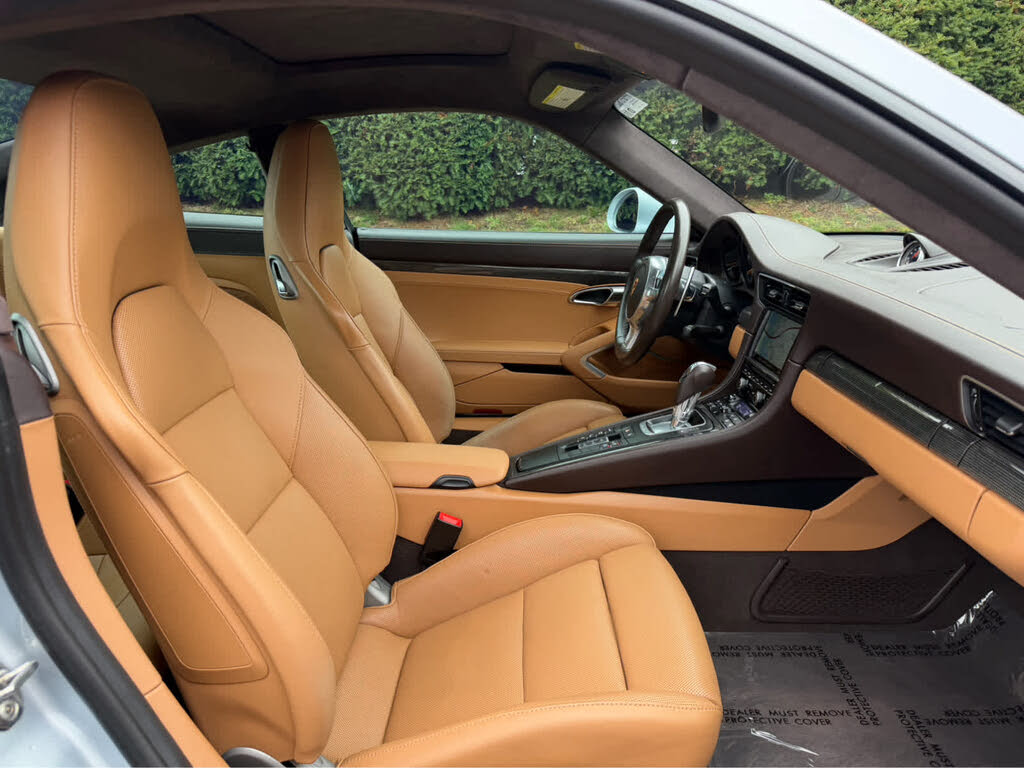 2015 Porsche 911 Turbo S Coupe AWD photo 18 of 24