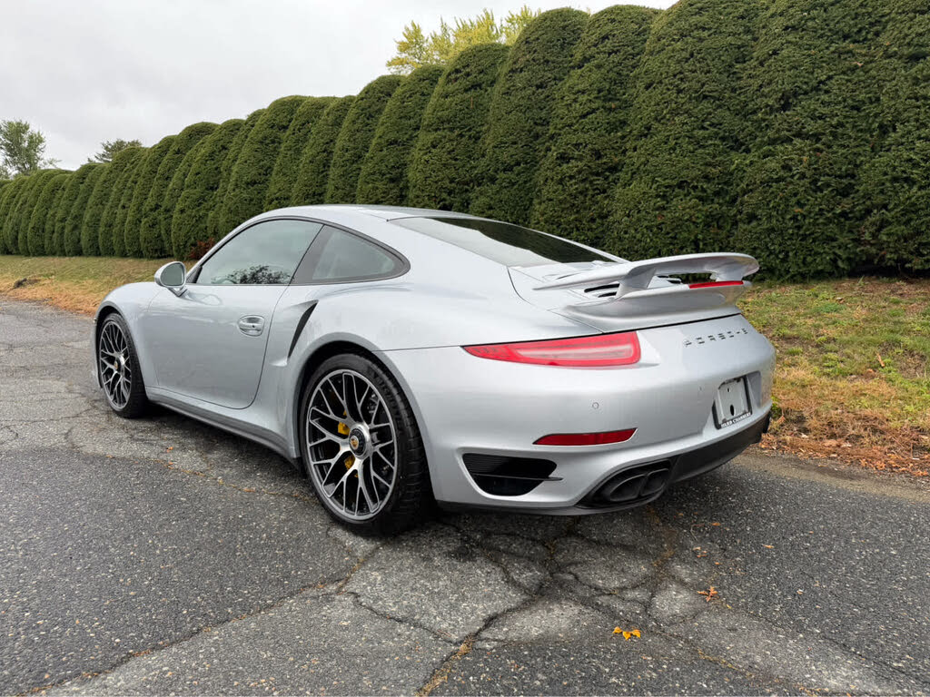 2015 Porsche 911 Turbo S Coupe AWD photo 3 of 24