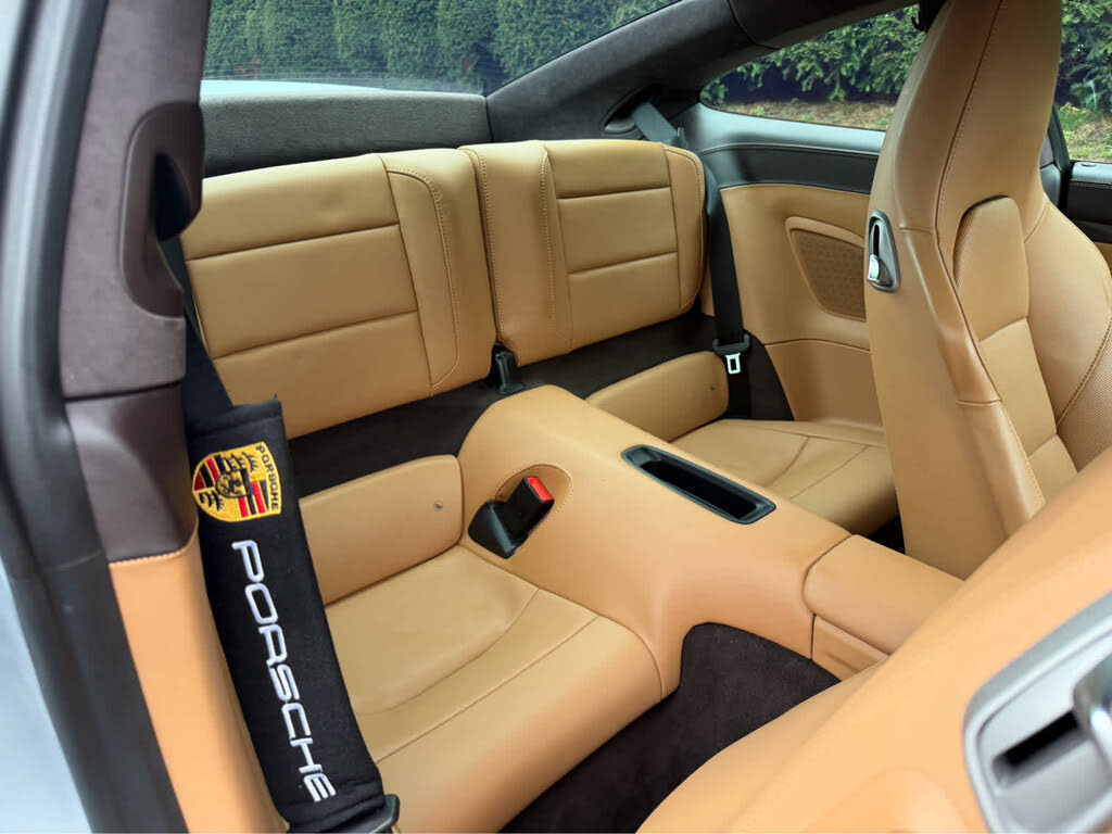 2015 Porsche 911 Turbo S Coupe AWD photo 21 of 24
