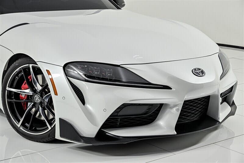 2020 Toyota Supra 3.0 Premium RWD photo 2 of 24