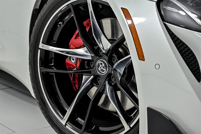 2020 Toyota Supra 3.0 Premium RWD photo 3 of 24