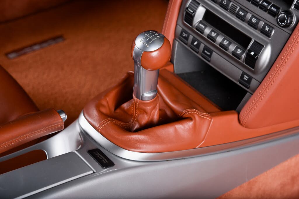 2007 Porsche 911 Turbo Coupe AWD photo 20 of 24