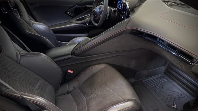 2024 Chevrolet Corvette Stingray 3LT Coupe RWD photo 14 of 24