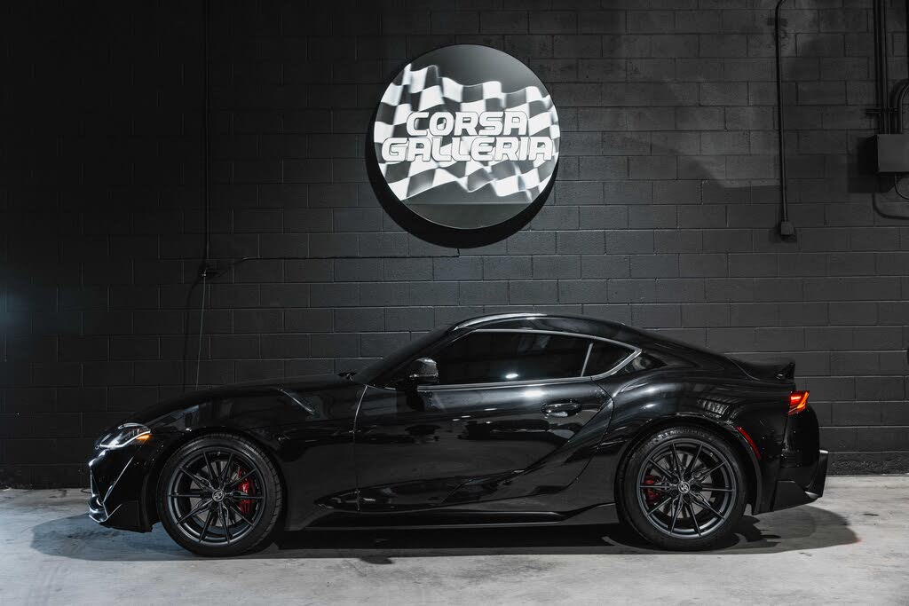 2026 Toyota Supra 3.0 Premium RWD photo 17 of 24