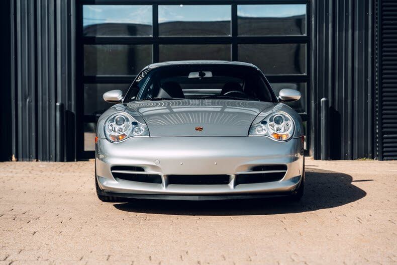 2004 Porsche 911 GT3 Coupe RWD photo 11 of 24