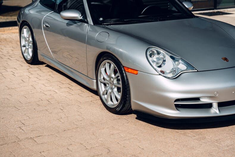 2004 Porsche 911 GT3 Coupe RWD photo 3 of 24