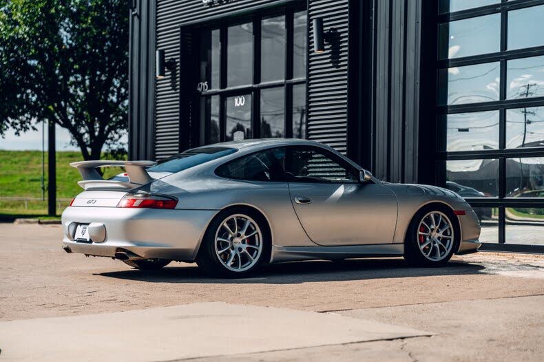2004 Porsche 911 GT3 Coupe RWD photo 21 of 24