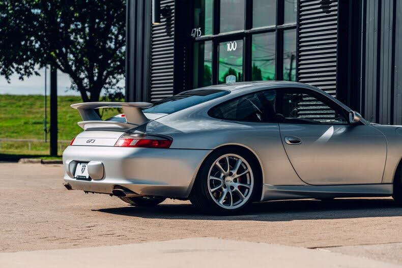 2004 Porsche 911 GT3 Coupe RWD photo 22 of 24