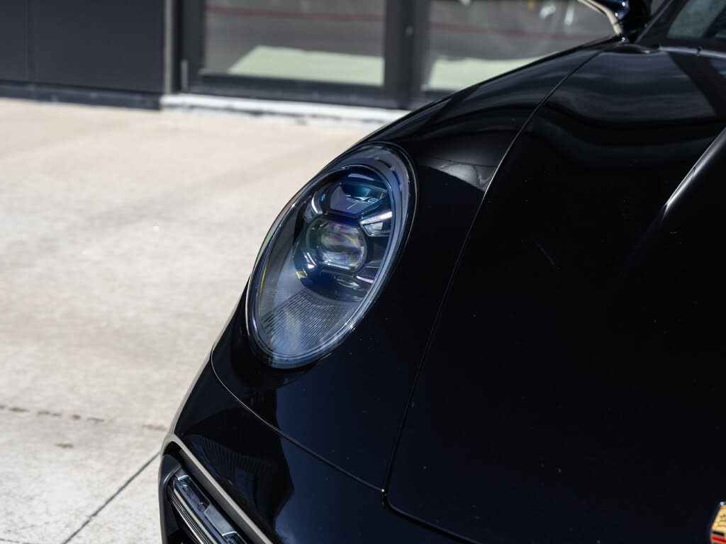 2022 Porsche 911 Turbo S Coupe AWD photo 19 of 24