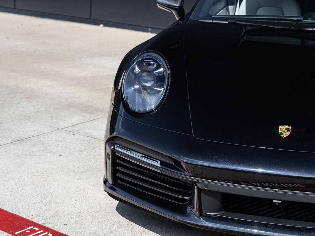 2022 Porsche 911 Turbo S Coupe AWD photo 21 of 24