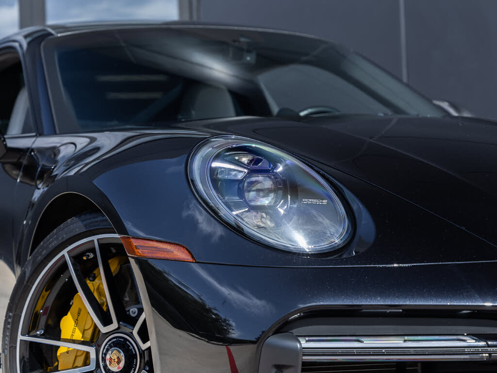 2022 Porsche 911 Turbo S Coupe AWD photo 22 of 24
