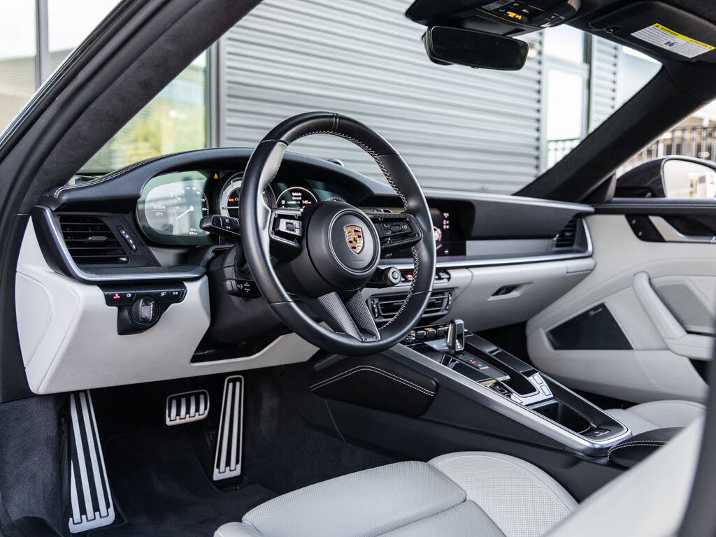 2022 Porsche 911 Turbo S Coupe AWD photo 4 of 24